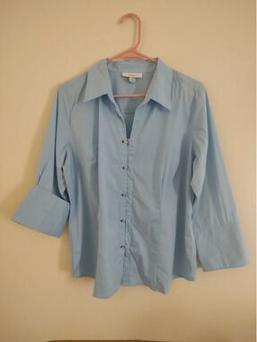 Dressbarn Women Light Blue Buttom-Up Shirt Size XL